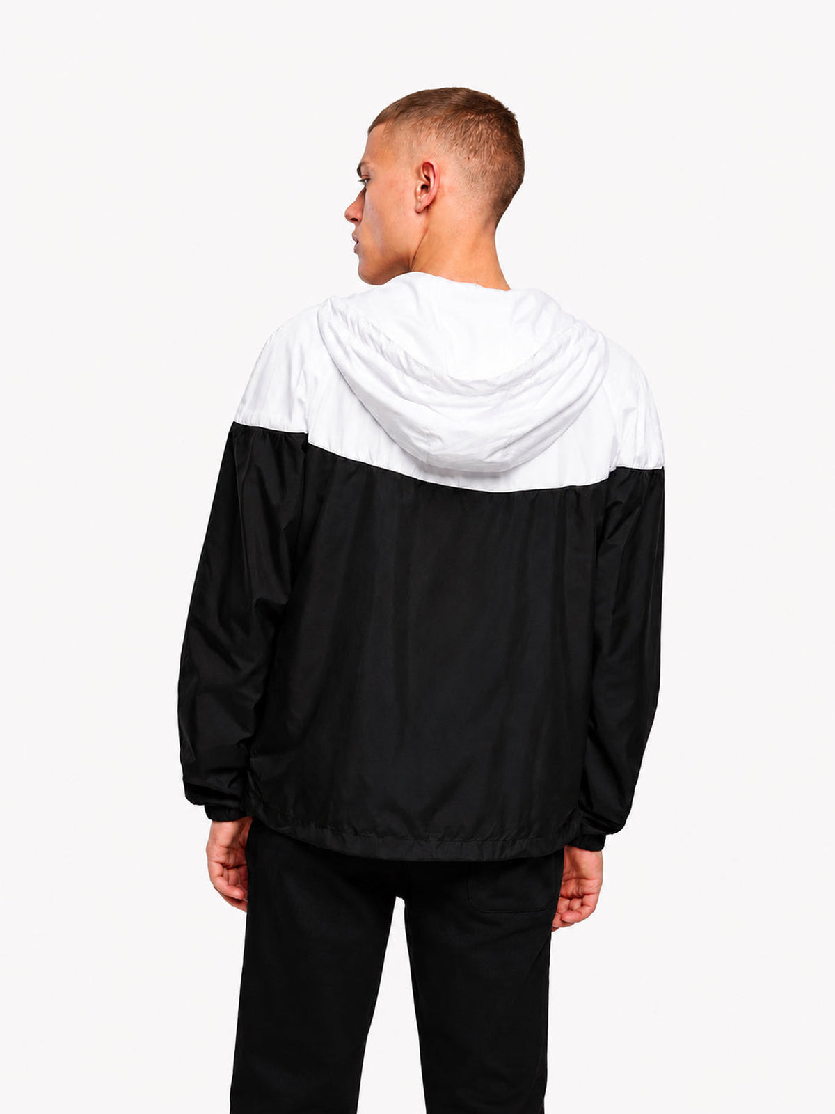 braxxon-essential-windbreaker-black-white__2.jpg